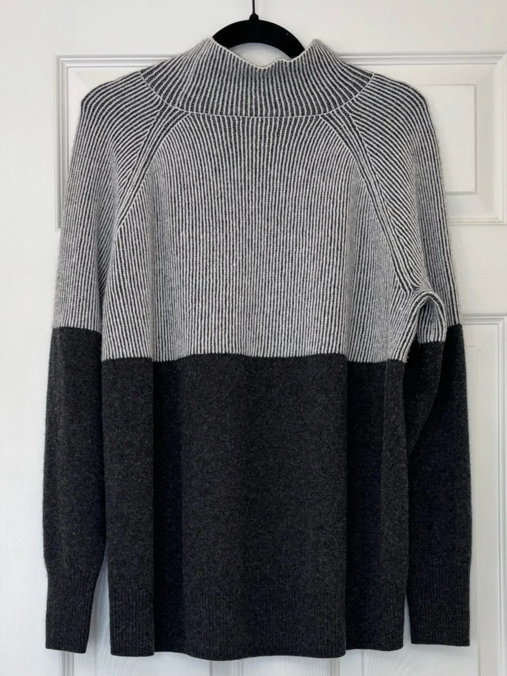 Summersalt The Luxe Cashmere and Wool Blend Two Tone Ribbed Funnel Neck Sweater - Picture 2 of 6